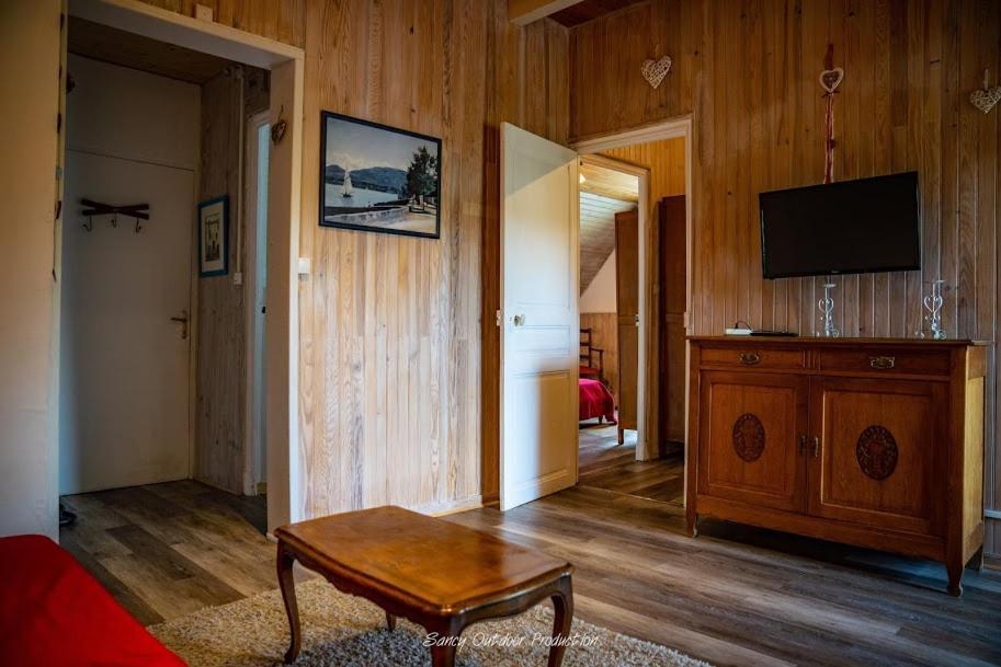 Les Tilleuls Besse-et-Saint-Anastaise Exterior foto